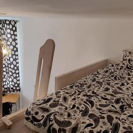 Apartment Spacious Ground-floor In Etu-toeoeloe